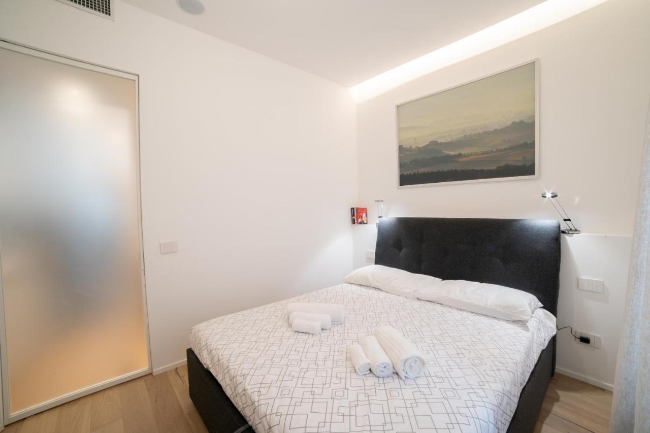 Navigli-Centro-Universita, Amazing New Apartment Milán Exterior foto